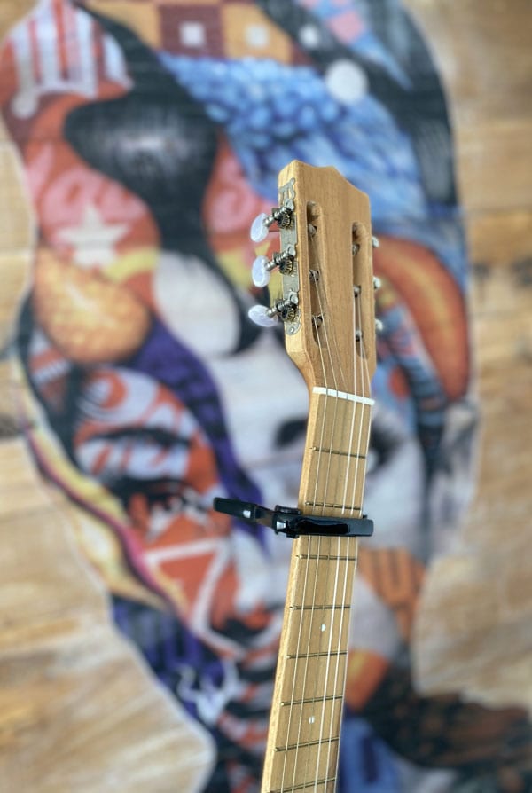 En Andalucía encuentras las mejores guitarras, ukeleles y mucho más.
